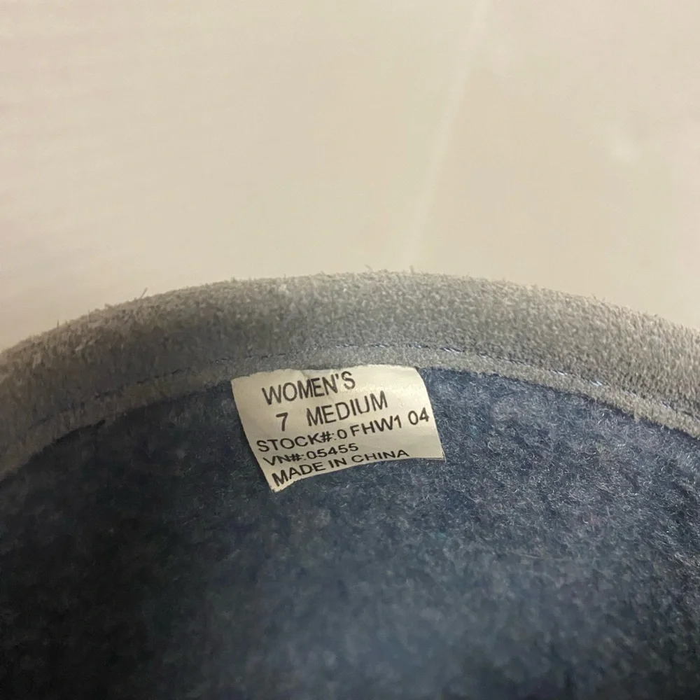 L.L. Bean Women's Steele Blue Suede and Fleece Winter Boots 7